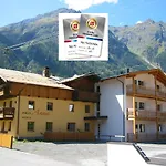 Haus Anna Pensión 3*