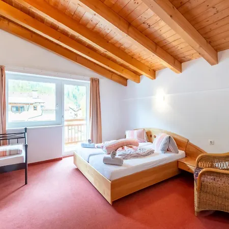 Haus Anna Penzion 3*